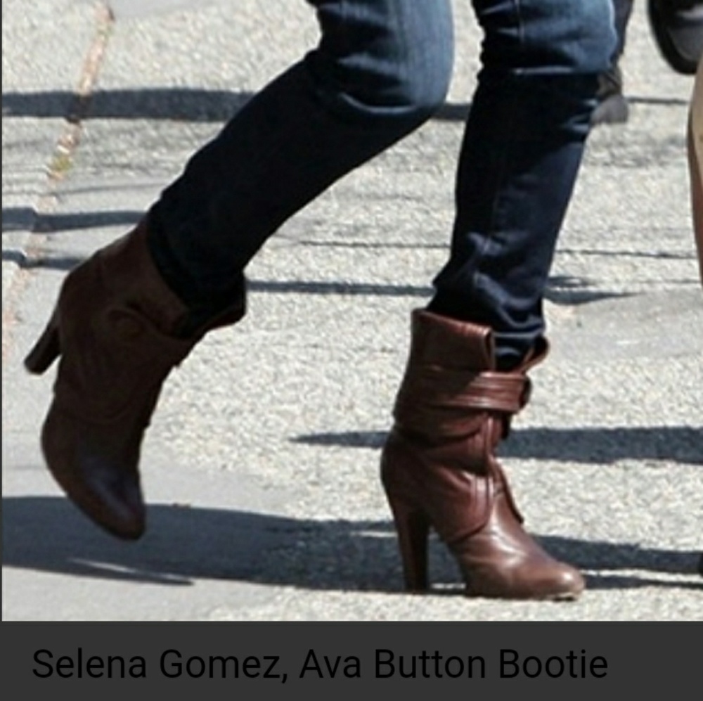 Frye Ava Button Short Bootie Boot Brown  9.5